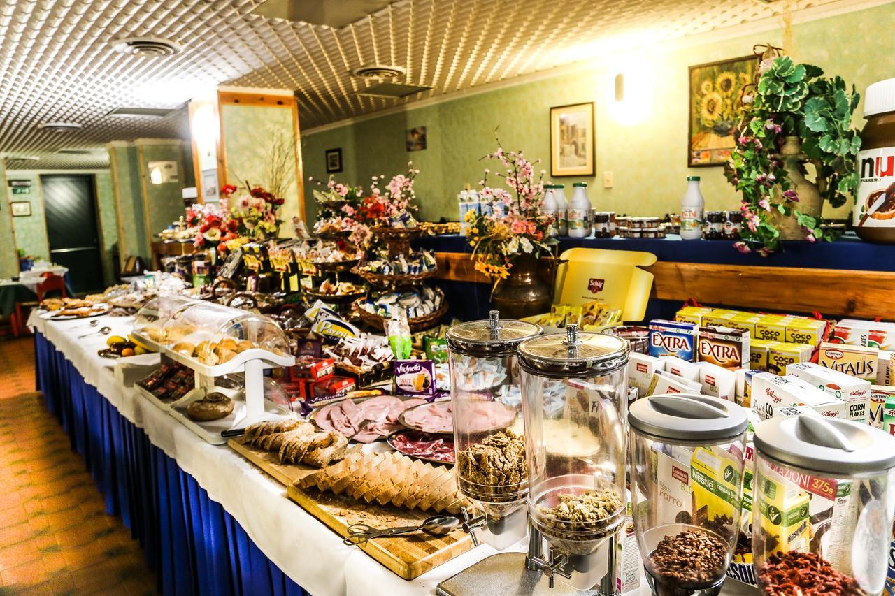 Hotel Cristallo Ріоло-Терме Екстер'єр фото